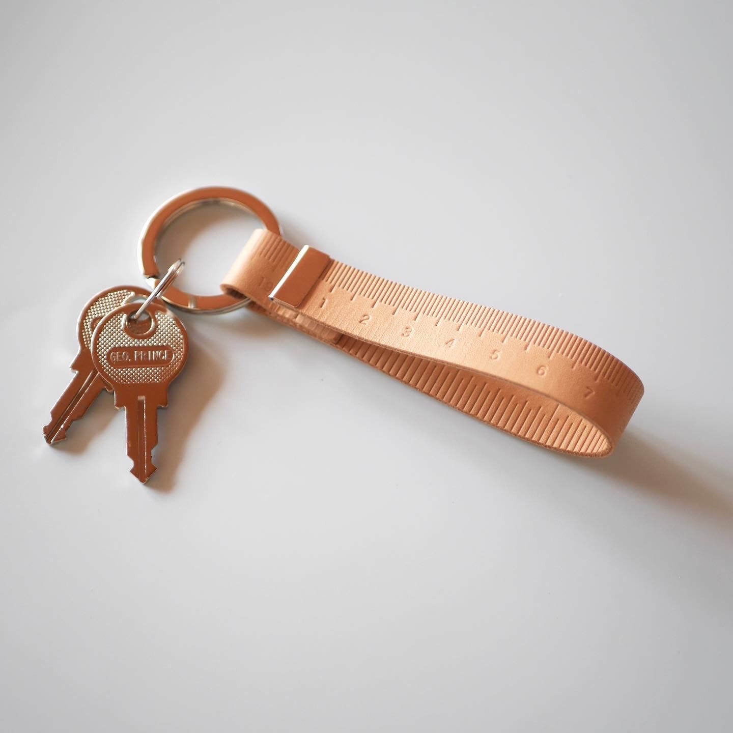 TAPE MEASURE KEYHOLDER 綴ル