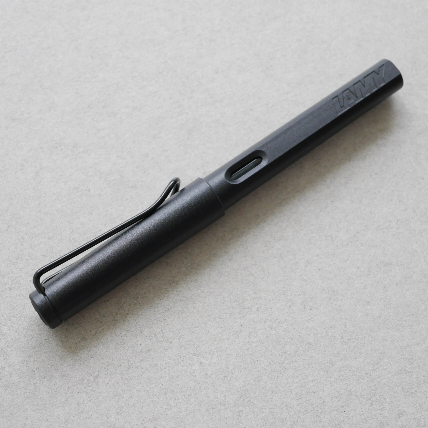 LAMY バウハウス100周年記念セット　LE-2000 万年筆　EF LAMY バウハウス100周年記念セットLE-2000 万年筆EF