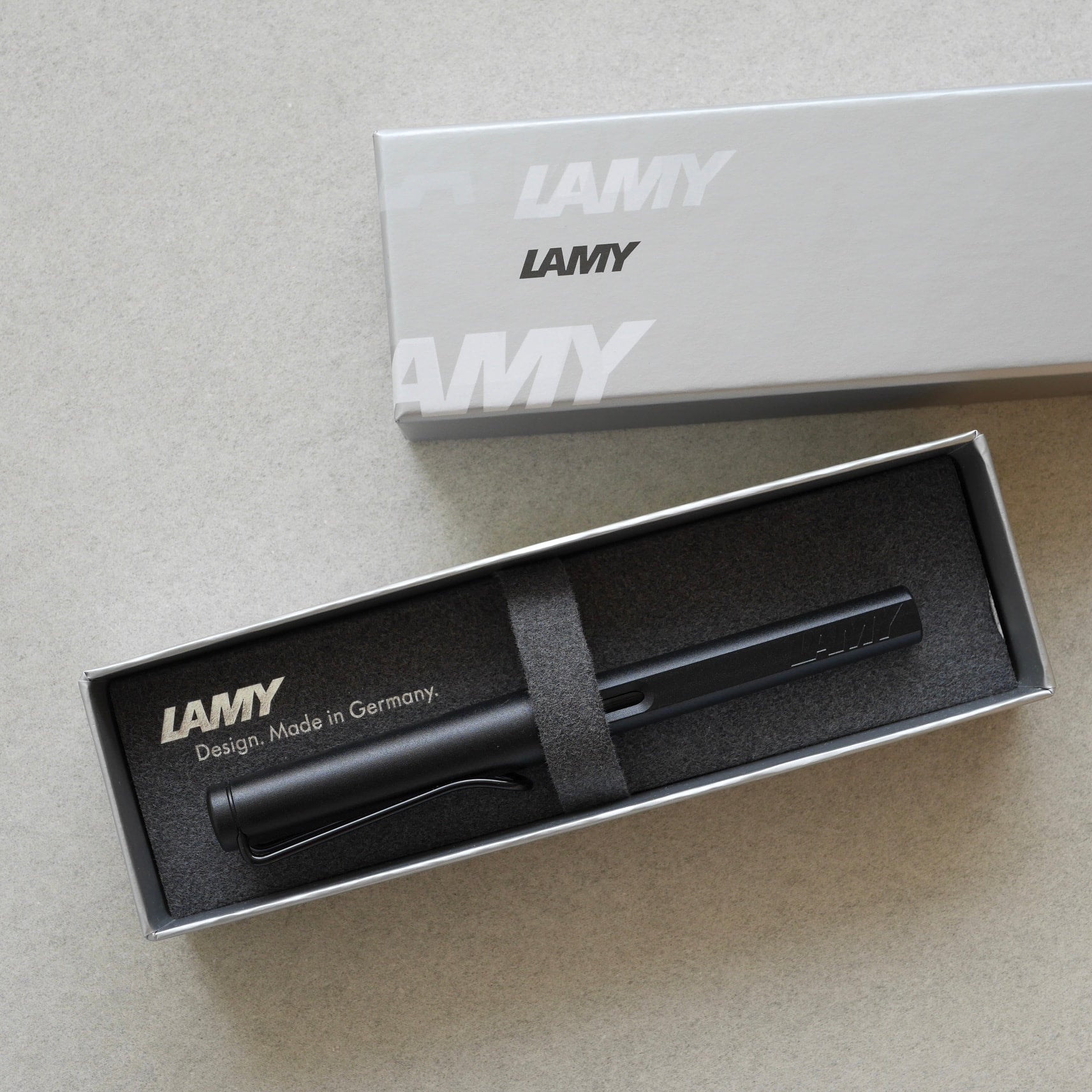 LAMY Safariブラック 万年筆 EF(極細字) | 綴ル